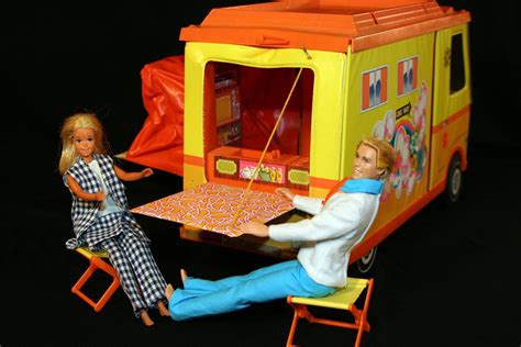 barbie vintage camper